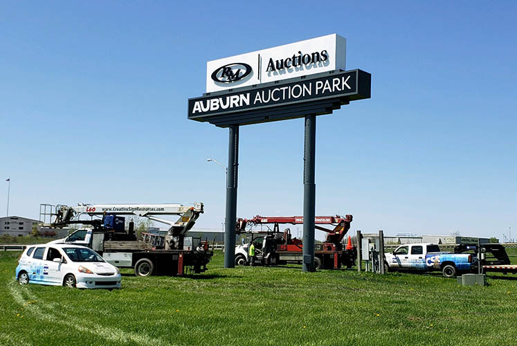 pylon signs